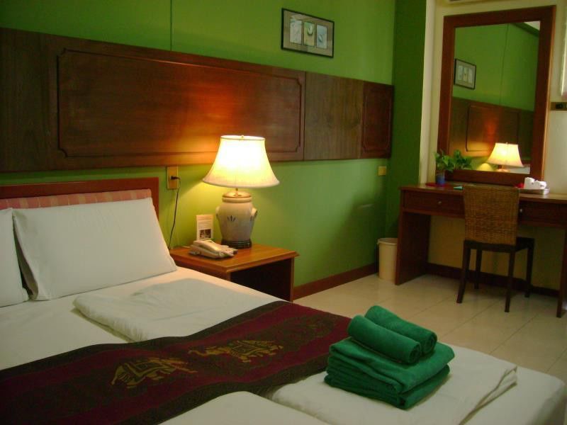 People Place Classic Hotel Sha Extra Plus Chiang Mai Exterior foto