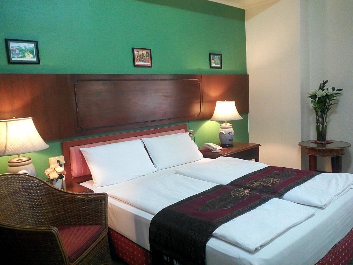 People Place Classic Hotel Sha Extra Plus Chiang Mai Exterior foto