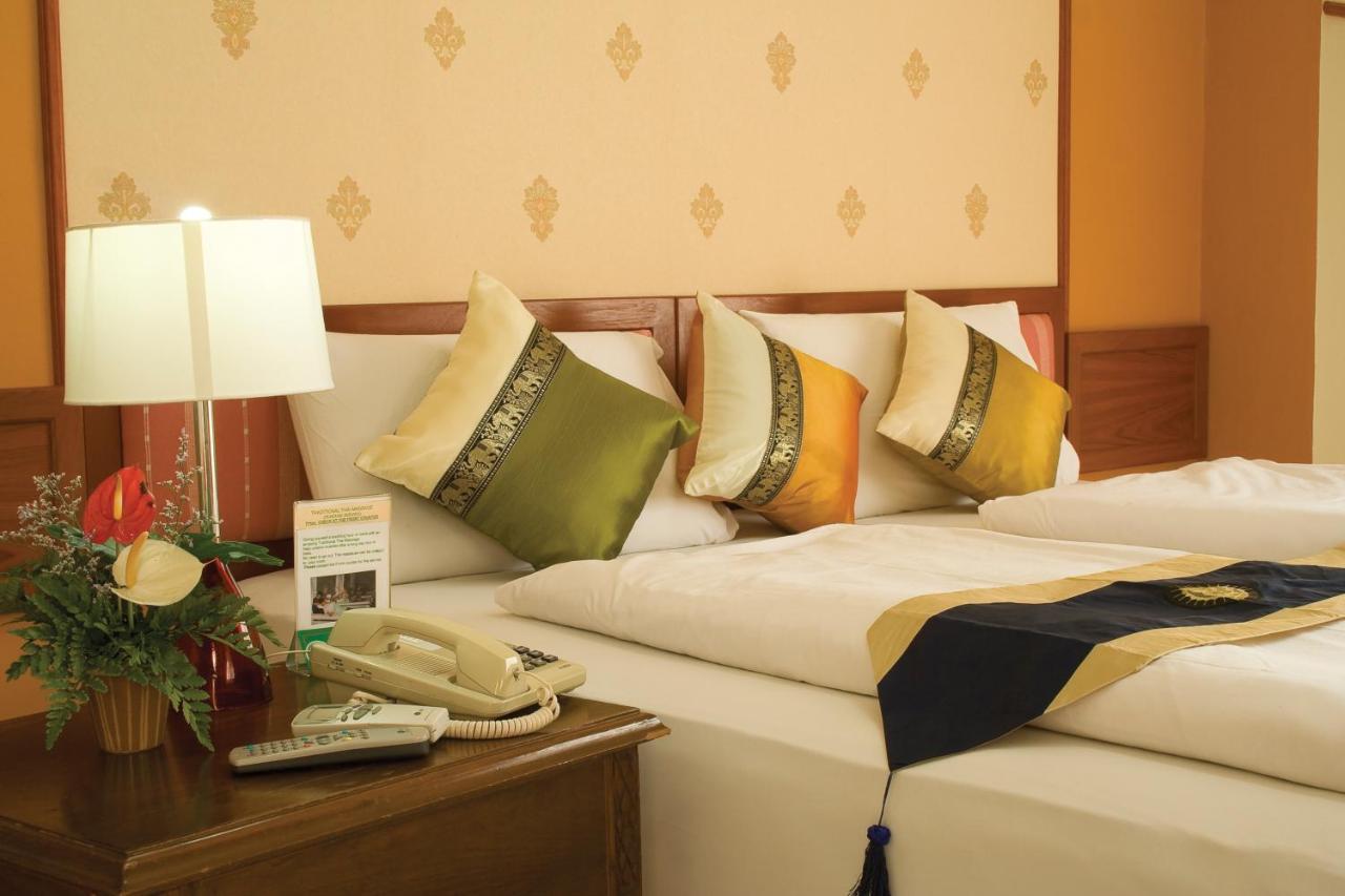 People Place Classic Hotel Sha Extra Plus Chiang Mai Exterior foto