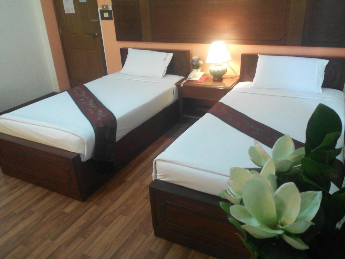 People Place Classic Hotel Sha Extra Plus Chiang Mai Exterior foto