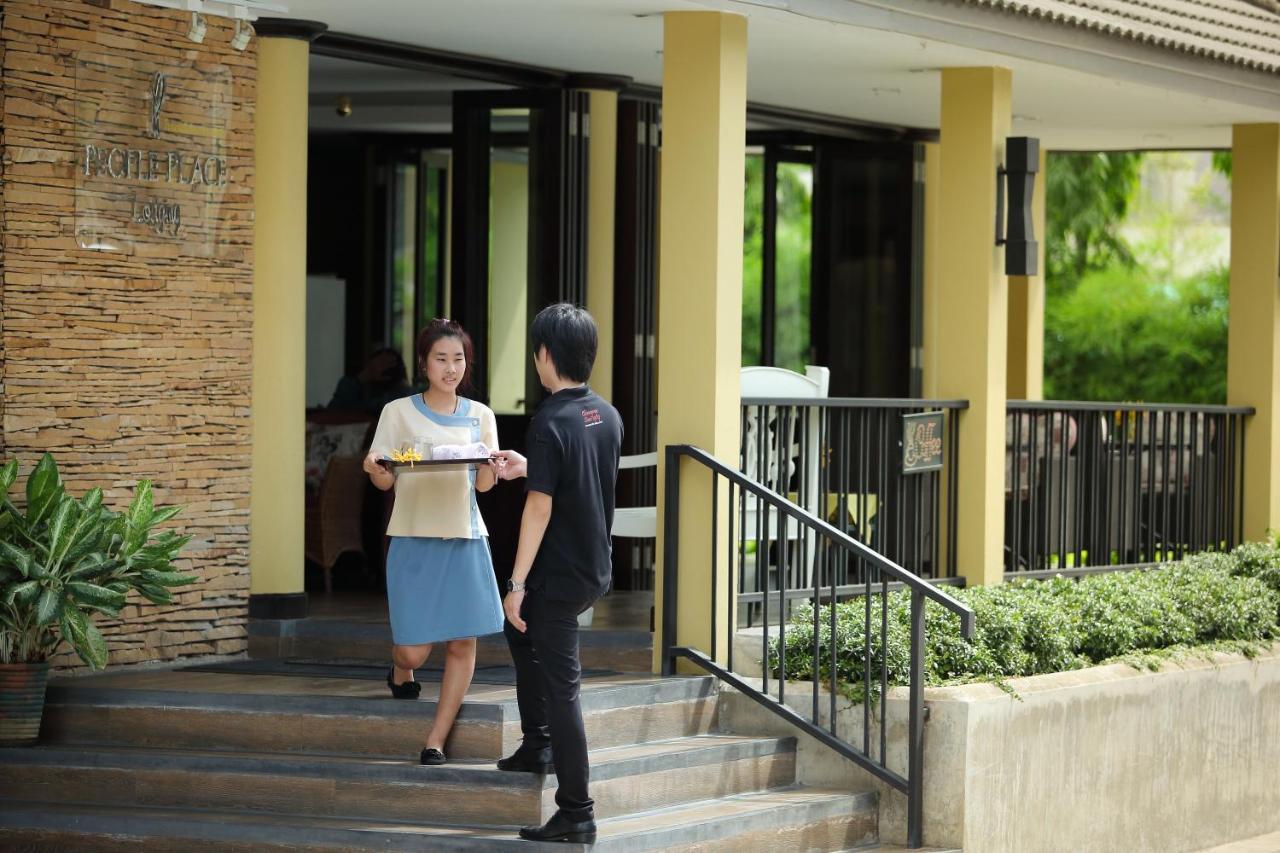 People Place Classic Hotel Sha Extra Plus Chiang Mai Exterior foto